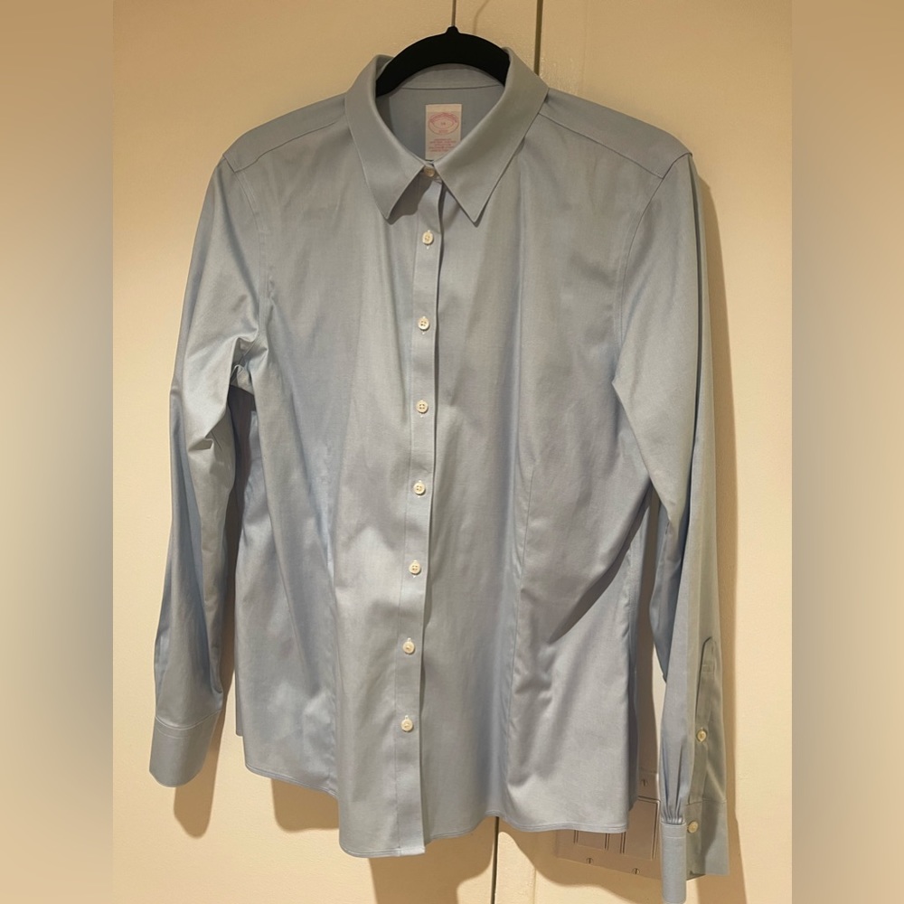 Brooks Brothers Women’s cotton button up shirt